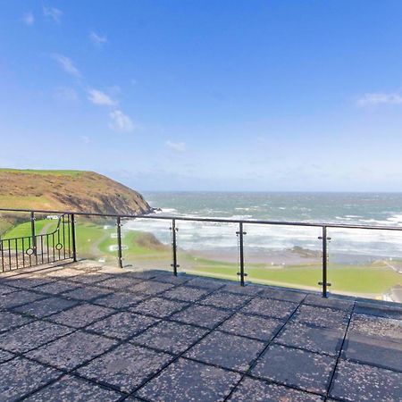 Clifton Court Apt 16 With Indoor Heated Pool & Sea Views Croyde Kültér fotó