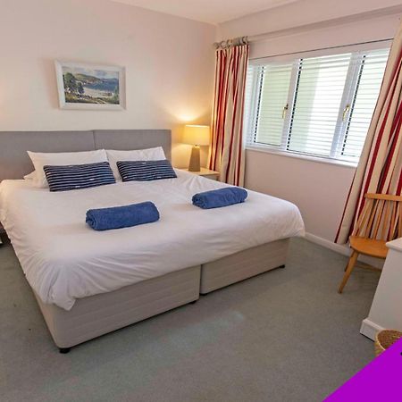 Clifton Court Apt 16 With Indoor Heated Pool & Sea Views Croyde Kültér fotó
