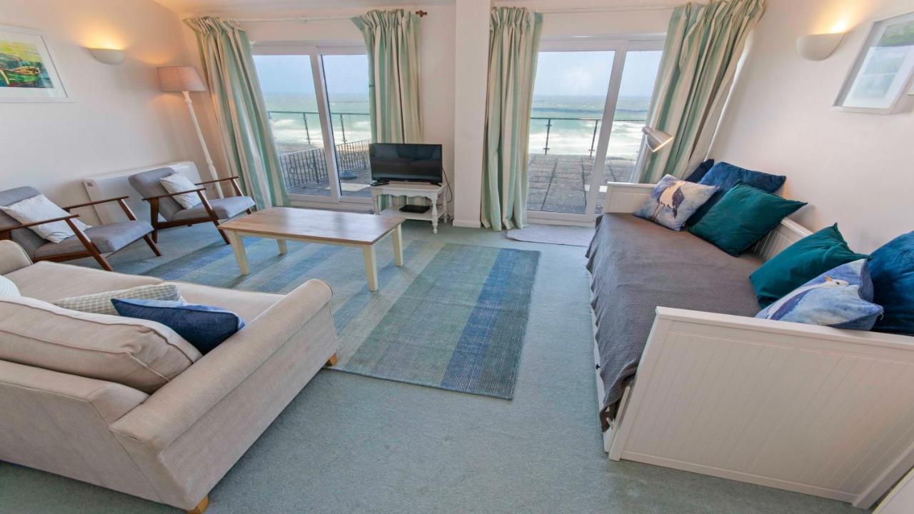 Clifton Court Apt 16 With Indoor Heated Pool & Sea Views Croyde Kültér fotó